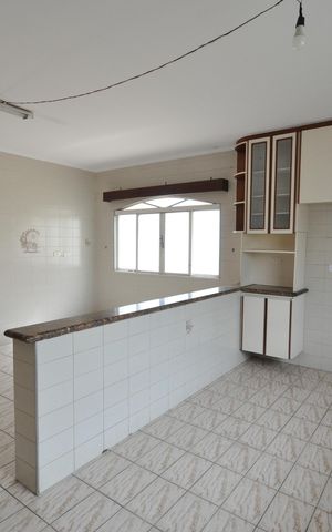 Casa à venda com 327m², 4 quartos e 6 vagasCozinha