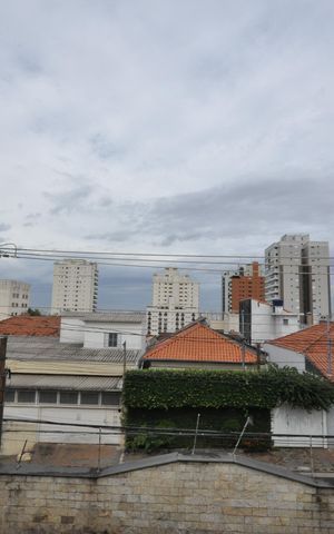 Casa à venda com 327m², 4 quartos e 6 vagasVista da Sacada da Suíte 1