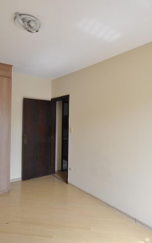 Casa à venda com 327m², 4 quartos e 6 vagasQuarto 3