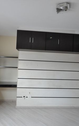 Casa à venda com 327m², 4 quartos e 6 vagasSuíte 2