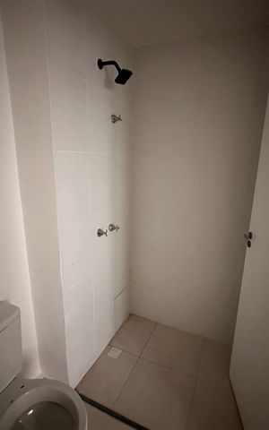 Apartamento à venda com 46m², 2 quartos e sem vaga Apartamento à venda com 46m², 2 quartos e sem vagaBanheiro