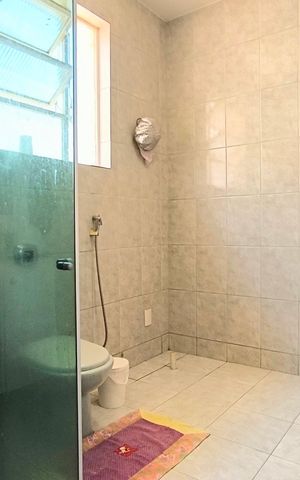 Casa à venda com 105m², 3 quartos e 1 vaga