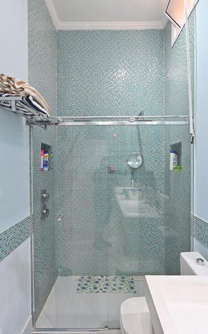 Casa à venda com 120m², 3 quartos e 2 vagasBanheiro da Suíte