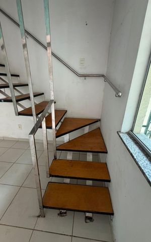 Casa à venda com 100m², 2 quartos e 2 vagas Casa à venda com 100m², 2 quartos e 2 vagasSala