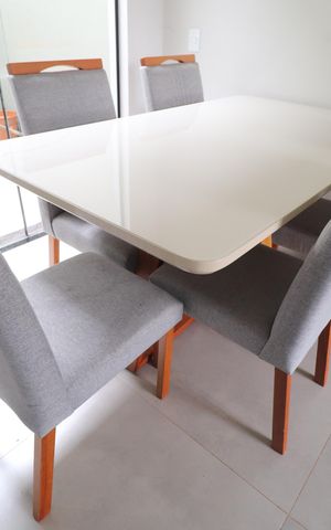 Casa para alugar com 70m², 2 quartos e 1 vagaSala