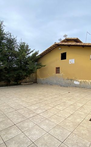 Casa para alugar com 300m², 3 quartos e 2 vagas Casa para alugar com 300m², 3 quartos e 2 vagasQuintal