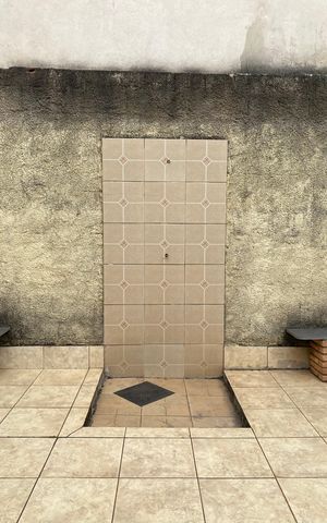 Casa para alugar com 300m², 3 quartos e 2 vagas Casa para alugar com 300m², 3 quartos e 2 vagasDucha