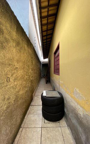 Casa para alugar com 300m², 3 quartos e 2 vagas Casa para alugar com 300m², 3 quartos e 2 vagasCorredor