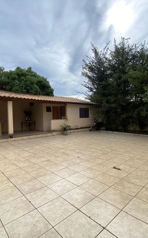 Casa para alugar com 300m², 3 quartos e 2 vagas Casa para alugar com 300m², 3 quartos e 2 vagasQuintal