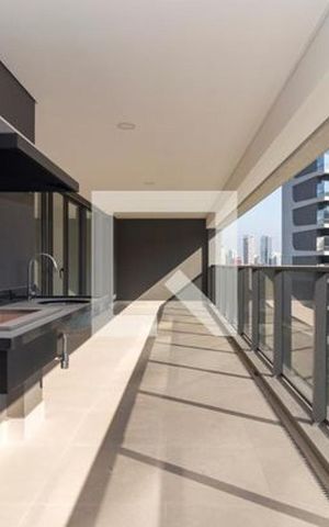 Apartamento à venda com 196m², 3 quartos e 3 vagas Apartamento à venda com 196m², 3 quartos e 3 vagasVaranda da Sala