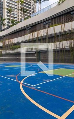 Apartamento à venda com 196m², 3 quartos e 3 vagas Apartamento à venda com 196m², 3 quartos e 3 vagasÁrea externa
