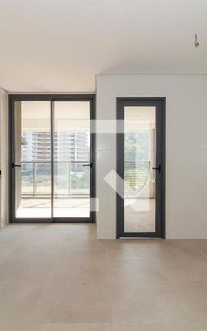 Apartamento à venda com 196m², 3 quartos e 3 vagas Apartamento à venda com 196m², 3 quartos e 3 vagasCozinha