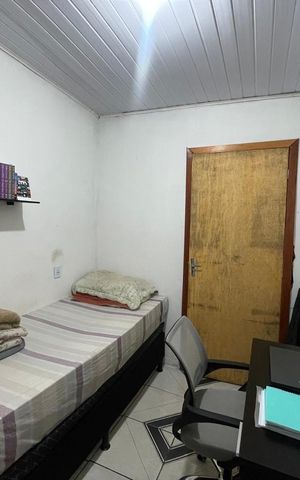 Casa à venda com 70m², 3 quartos e 2 vagas