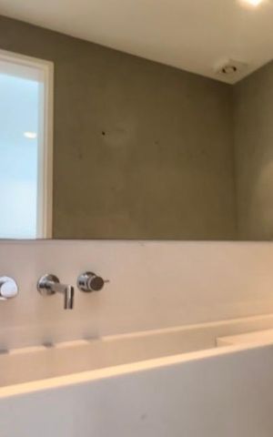 Apartamento à venda com 100m², 2 quartos e 1 vaga Apartamento à venda com 100m², 2 quartos e 1 vagaLavabo