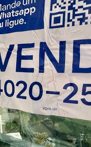 Apartamento à venda com 100m², 2 quartos e 1 vaga Apartamento à venda com 100m², 2 quartos e 1 vagaPlaca