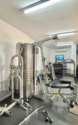 Apartamento à venda com 100m², 2 quartos e 1 vaga Apartamento à venda com 100m², 2 quartos e 1 vagaÁrea comum - academia