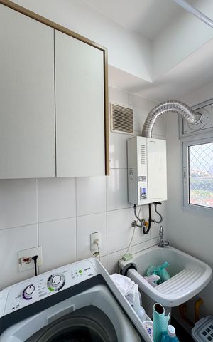 Apartamento à venda com 71m², 3 quartos e 2 vagas Apartamento à venda com 71m², 3 quartos e 2 vagasÁrea de Serviço