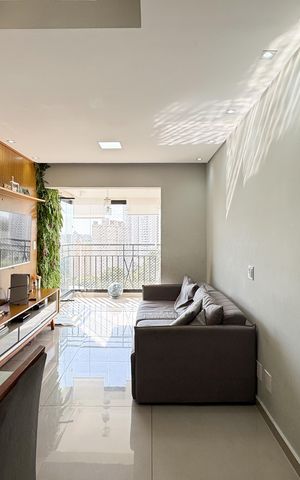 Apartamento à venda com 71m², 3 quartos e 2 vagas Apartamento à venda com 71m², 3 quartos e 2 vagasSala