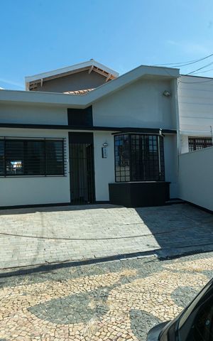 Casa para alugar com 104m², 2 quartos e 2 vagas Casa para alugar com 104m², 2 quartos e 2 vagasFACHADA DO IMÓVEL