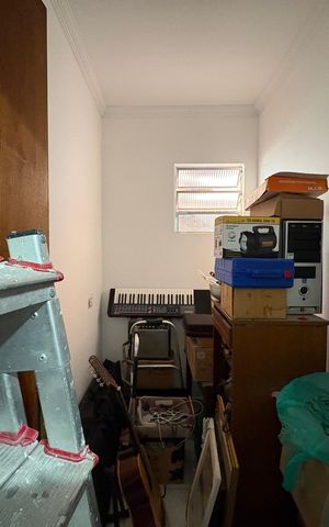 Casa para alugar com 220m², 4 quartos e 5 vagas