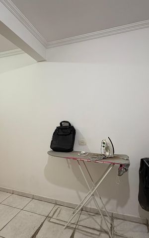 Casa para alugar com 220m², 4 quartos e 5 vagas