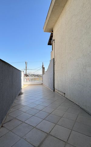 Casa para alugar com 220m², 4 quartos e 5 vagas