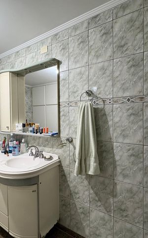 Casa para alugar com 220m², 4 quartos e 5 vagas