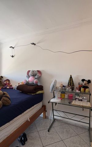 Casa para alugar com 220m², 4 quartos e 5 vagas