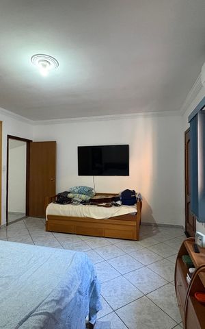 Casa para alugar com 220m², 4 quartos e 5 vagas