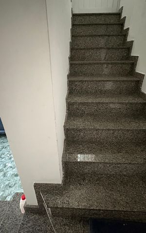 Casa para alugar com 220m², 4 quartos e 5 vagas