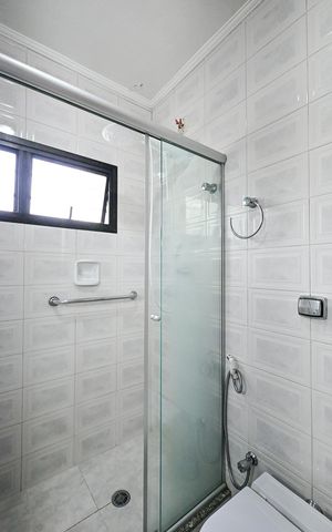 Casa à venda com 200m², 3 quartos e 3 vagasBanheiro
