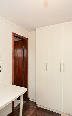 Casa à venda com 200m², 3 quartos e 3 vagasQuarto de Serviço