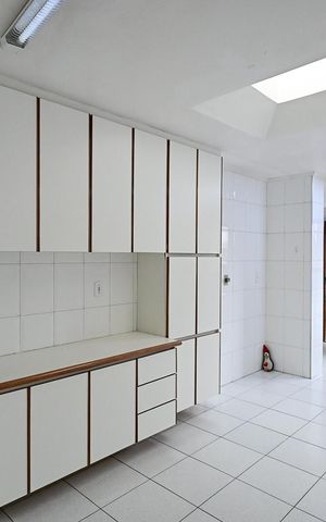 Casa à venda com 200m², 3 quartos e 3 vagasCozinha