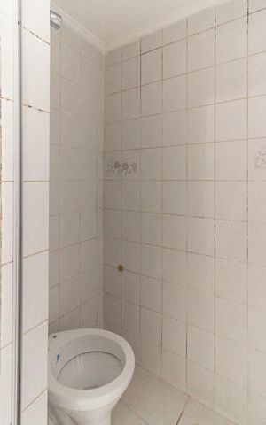 Studio à venda com 28m², 1 quarto e sem vaga Studio à venda com 28m², 1 quarto e sem vagaBanheiro