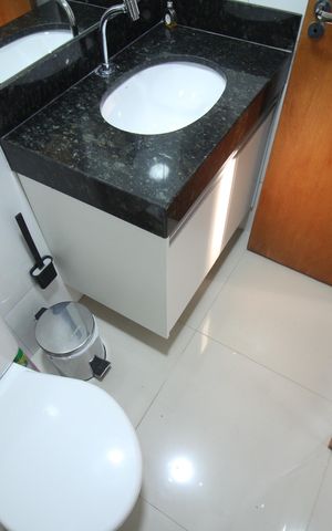 Casa para alugar com 300m², 3 quartos e 4 vagasBanheiro Social 