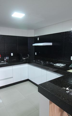 Casa para alugar com 300m², 3 quartos e 4 vagasCozinha