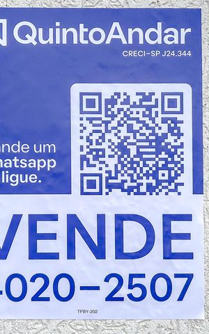 Casa à venda com 213m², 4 quartos e 4 vagasPlaquinha