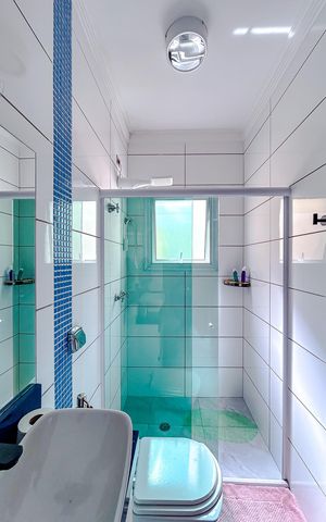 Casa à venda com 213m², 4 quartos e 4 vagasSuíteBanheiro da Suíte 2