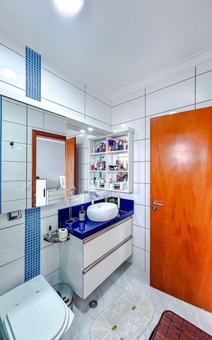 Casa à venda com 213m², 4 quartos e 4 vagasBanheiro da Suíte 4