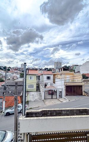 Casa à venda com 213m², 4 quartos e 4 vagasVista