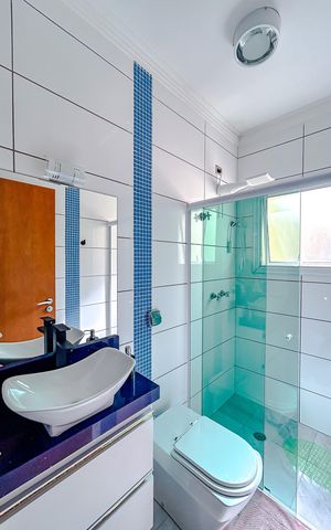 Casa à venda com 213m², 4 quartos e 4 vagasBanheiro da Suíte 2