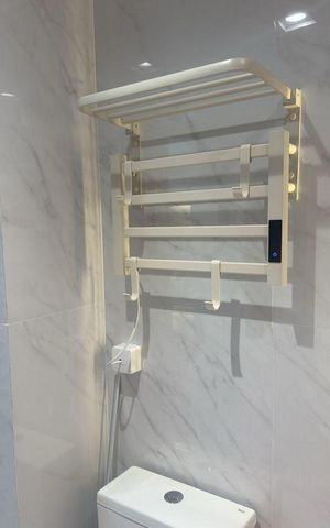 Studio para alugar com 24m², 1 quarto e sem vaga Studio para alugar com 24m², 1 quarto e sem vagaBanheiro