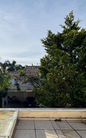 Casa de condomínio à venda com 232m², 3 quartos e 4 vagas Casa de condomínio à venda com 232m², 3 quartos e 4 vagasVista - Quarto