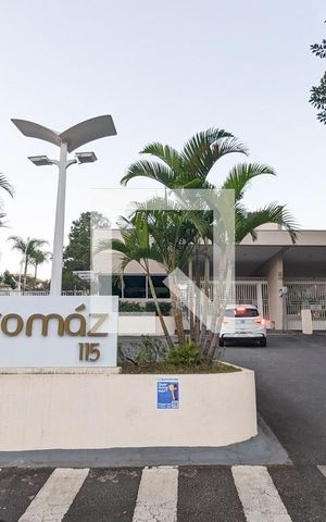 Casa de condomínio à venda com 232m², 3 quartos e 4 vagas Casa de condomínio à venda com 232m², 3 quartos e 4 vagasFachada