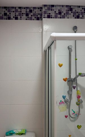 Casa de condomínio à venda com 232m², 3 quartos e 4 vagas Casa de condomínio à venda com 232m², 3 quartos e 4 vagasBanheiro - Suíte 1