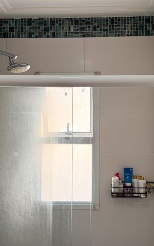 Casa de condomínio à venda com 232m², 3 quartos e 4 vagas Casa de condomínio à venda com 232m², 3 quartos e 4 vagasBanheiro - Suíte 2