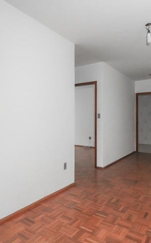 Apartamento à venda com 66m², 2 quartos e 2 vagasSala
