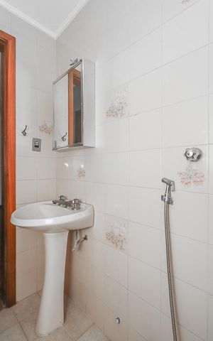 Apartamento à venda com 66m², 2 quartos e 2 vagasBanheiro