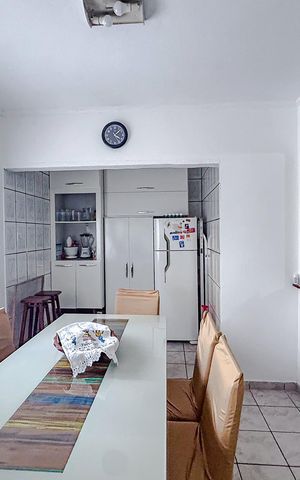 Casa para alugar com 127m², 2 quartos e 2 vagasCozinha