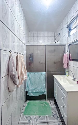 Casa para alugar com 127m², 2 quartos e 2 vagasBanheiro